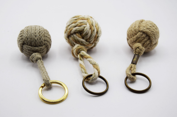 porte clés en cordelette